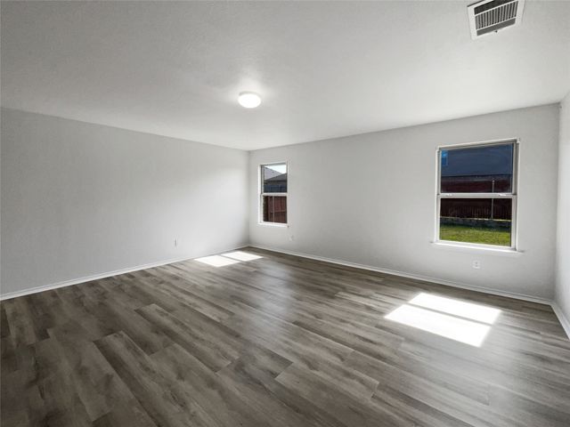 2011 Henly Drive, Forney, TX 75126