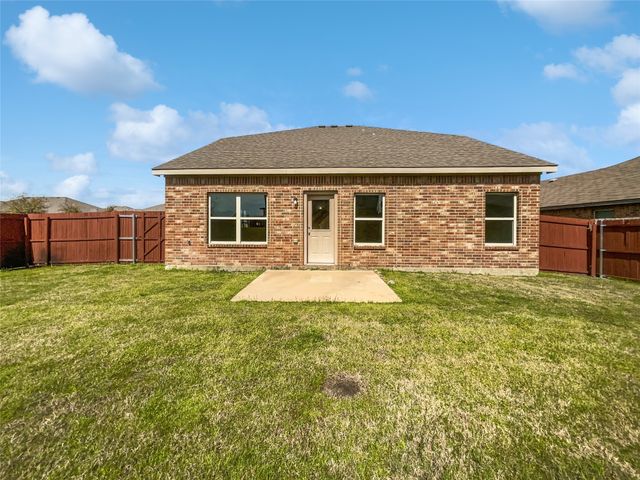2011 Henly Drive, Forney, TX 75126
