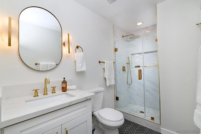 2031 Shadytree Lane, Encinitas, CA 92024