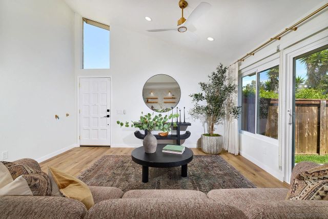 2031 Shadytree Lane, Encinitas, CA 92024
