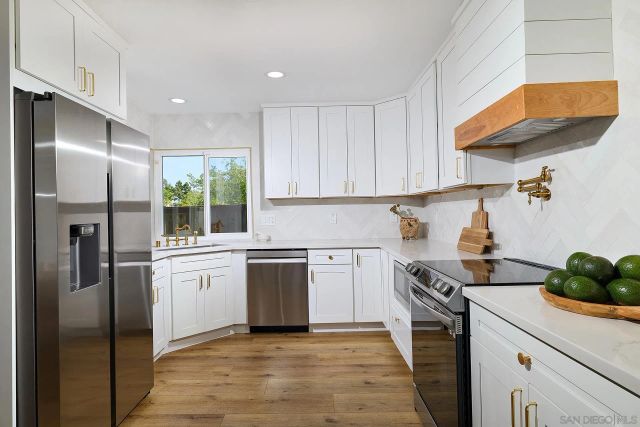 2031 Shadytree Lane, Encinitas, CA 92024