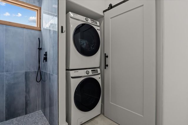 165 Wade Cv, Waverly, TN 37185