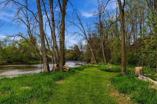 N7479 Willow ROAD, Plymouth, WI 53073