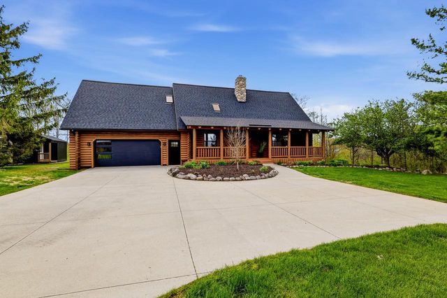 N7479 Willow ROAD, Plymouth, WI 53073