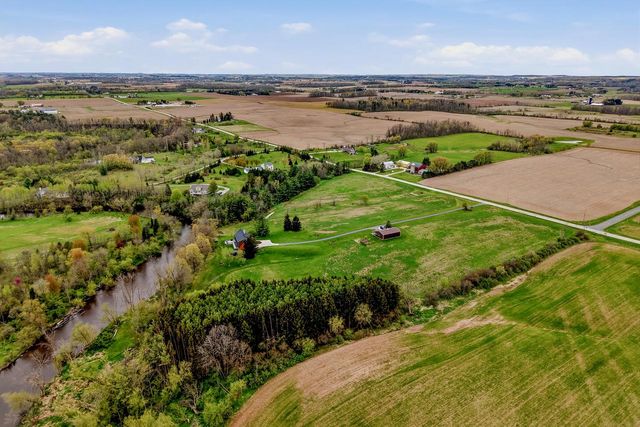 N7479 Willow ROAD, Plymouth, WI 53073