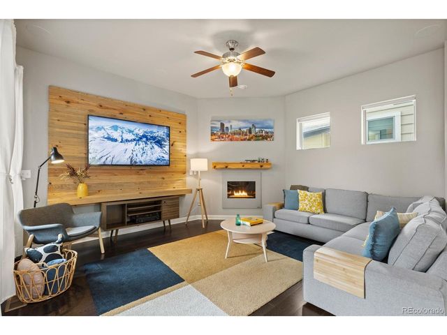 6771 Raritan Dr, Denver, CO 80221