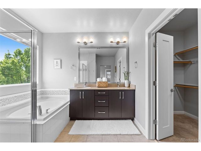 6771 Raritan Dr, Denver, CO 80221