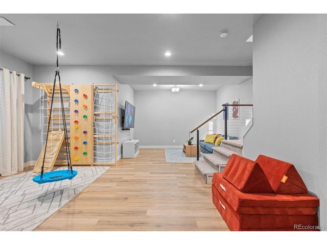 6771 Raritan Dr, Denver, CO 80221