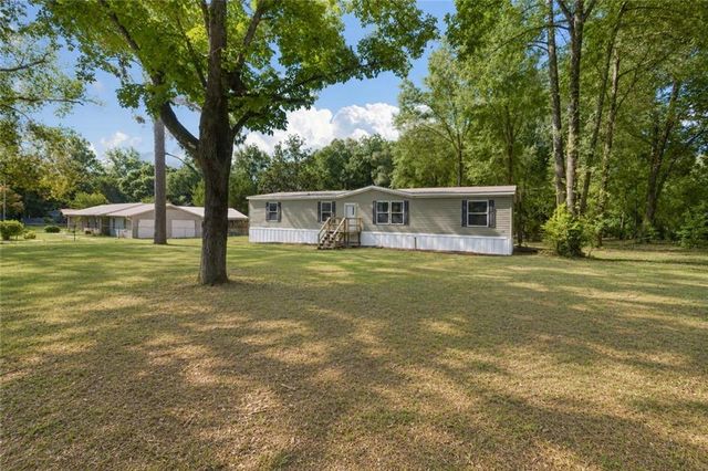 11303 Old Moffat Road, Wilmer, AL 36587