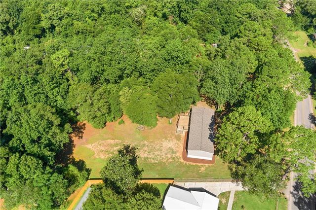 11303 Old Moffat Road, Wilmer, AL 36587