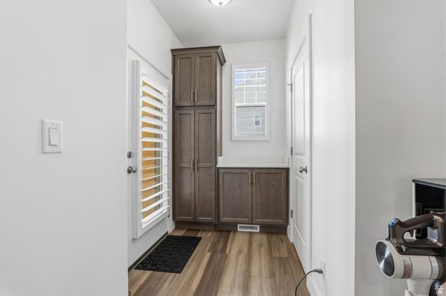 7968 S 5440 W, West Jordan, UT 84081