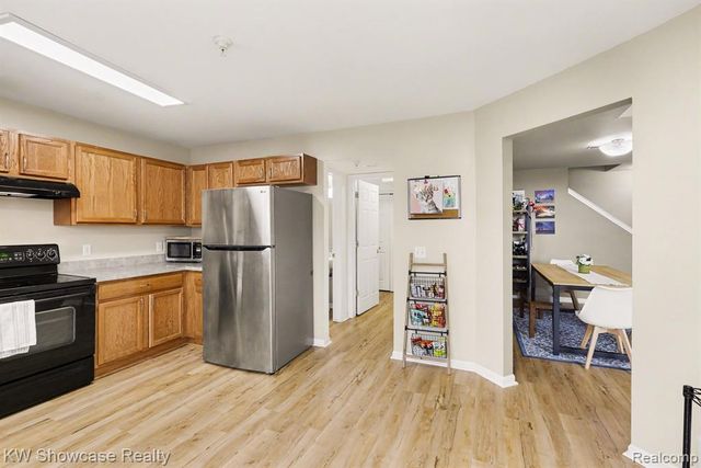 9519 Lakeside Drive 91, Ypsilanti, MI 48197