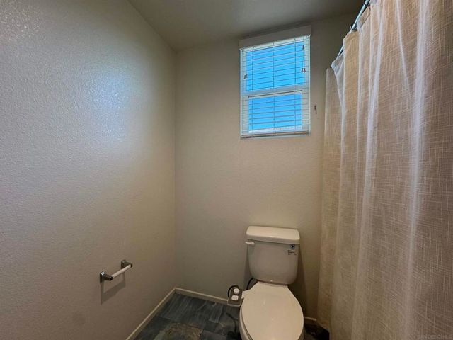 38226 Old Creek, Murrieta, CA 92563