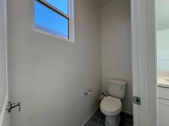 38226 Old Creek, Murrieta, CA 92563