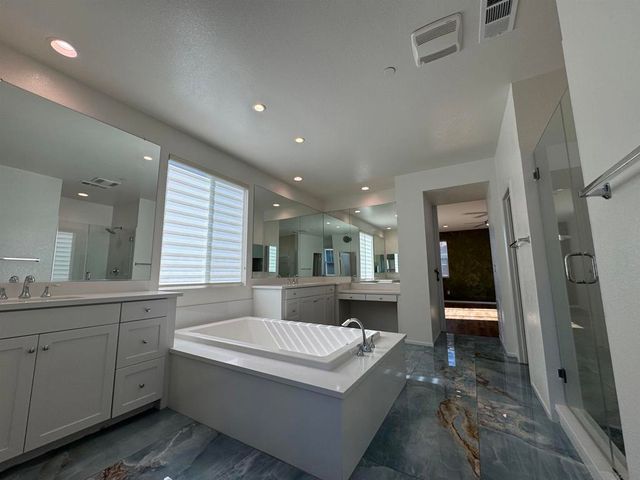 38226 Old Creek, Murrieta, CA 92563