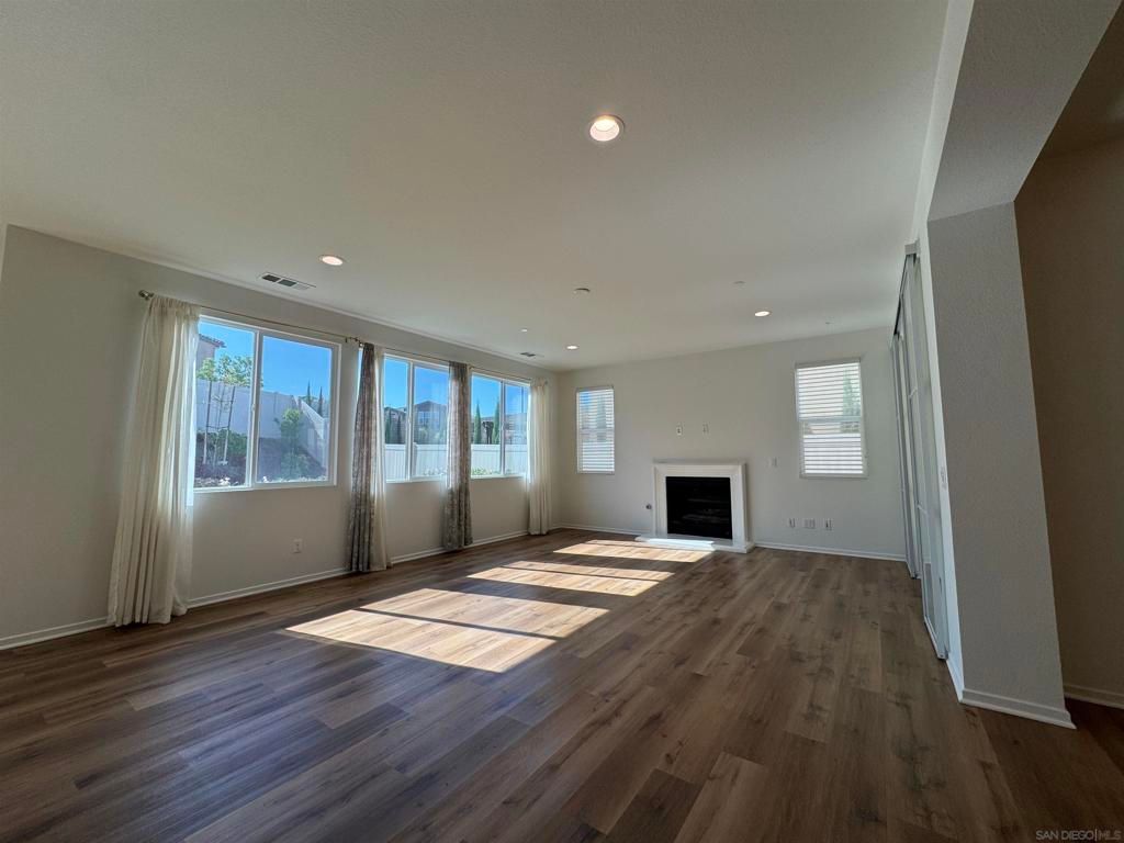 Image 14 of property listing at 38226 Old Creek, Murrieta, CA 92563