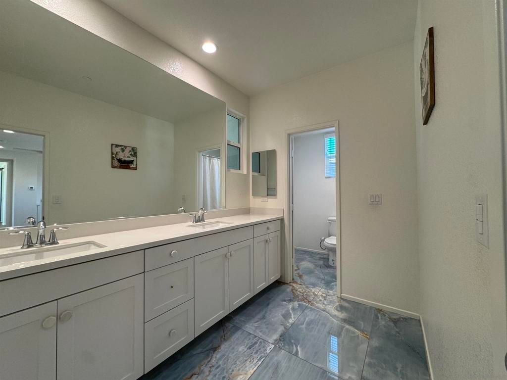 Image 34 of property listing at 38226 Old Creek, Murrieta, CA 92563