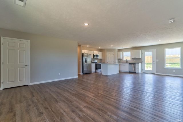 13934 Persimmon Lane, Evansville, IN 47725