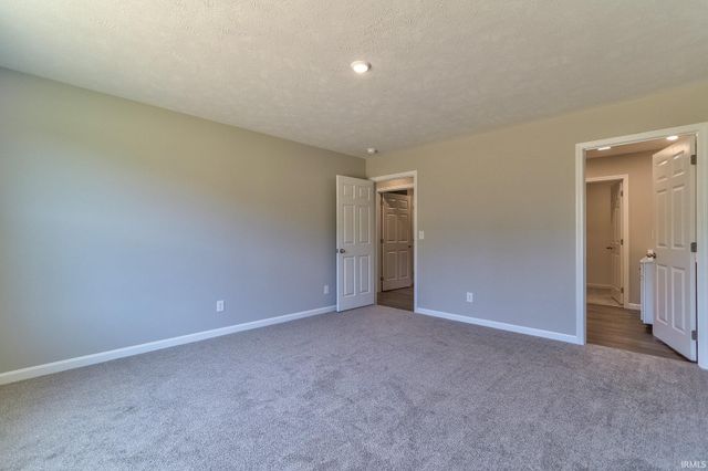 13934 Persimmon Lane, Evansville, IN 47725