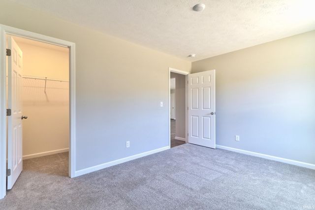 13934 Persimmon Lane, Evansville, IN 47725