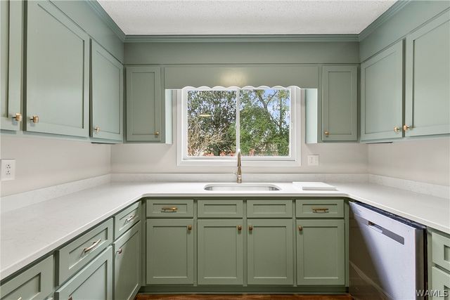 5257 2nd E, Tuscaloosa, AL 35405