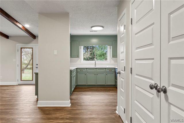 5257 2nd E, Tuscaloosa, AL 35405