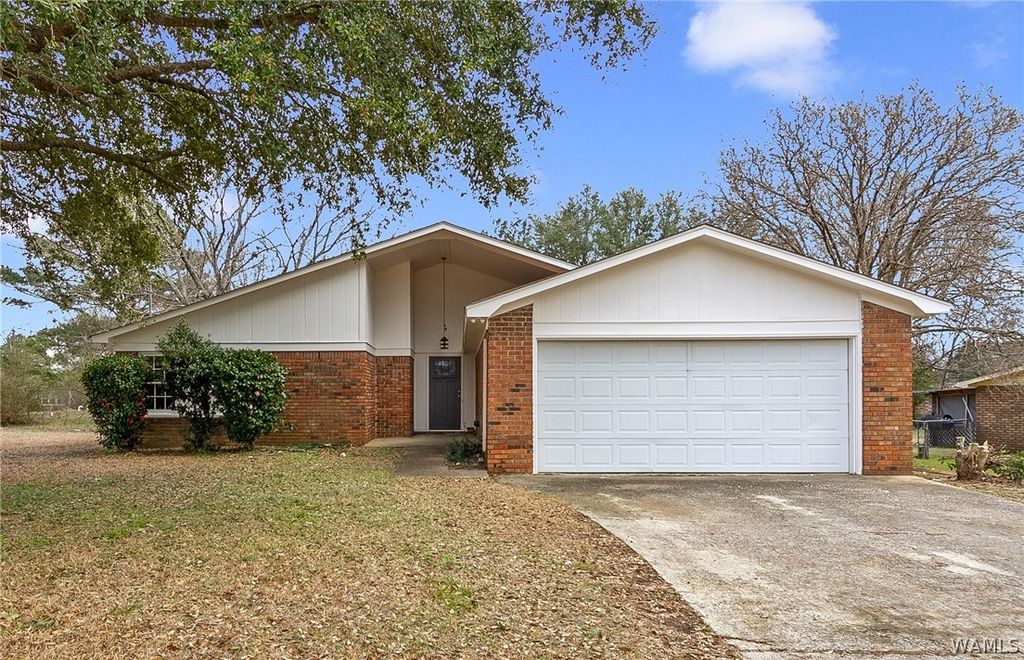 5257 2nd E, Tuscaloosa, AL 35405