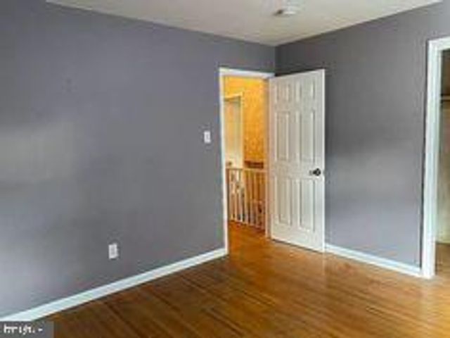 415 MONMOUTH DR, Cherry Hill, NJ 08002