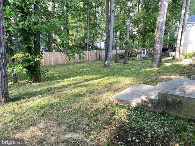 415 MONMOUTH DR, Cherry Hill, NJ 08002