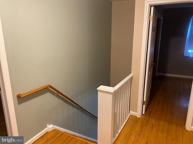 415 MONMOUTH DR, Cherry Hill, NJ 08002