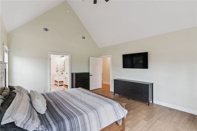 7079 Harrietts Bluff Road, Woodbine, GA 31569