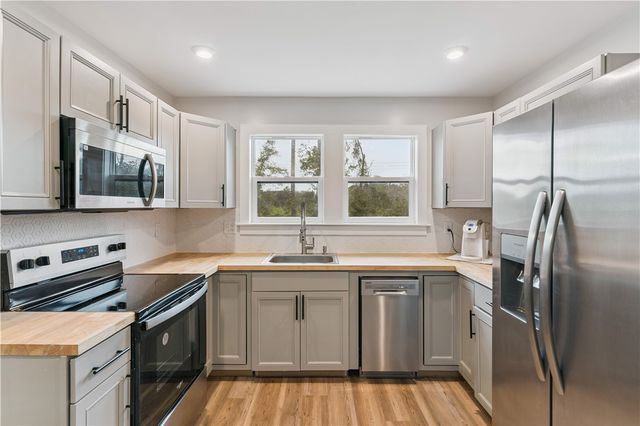 7079 Harrietts Bluff Road, Woodbine, GA 31569