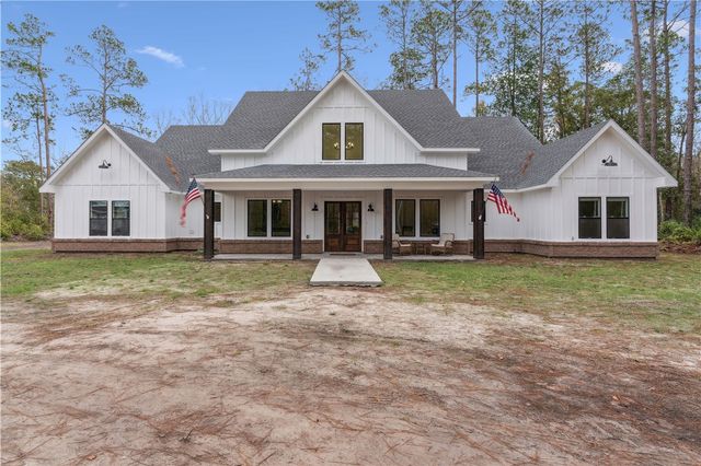 7079 Harrietts Bluff Road, Woodbine, GA 31569