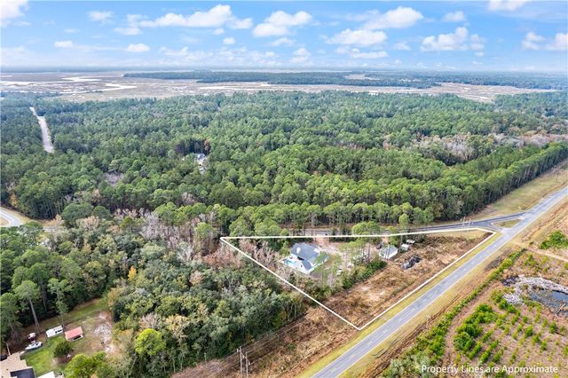 7079 Harrietts Bluff Road, Woodbine, GA 31569