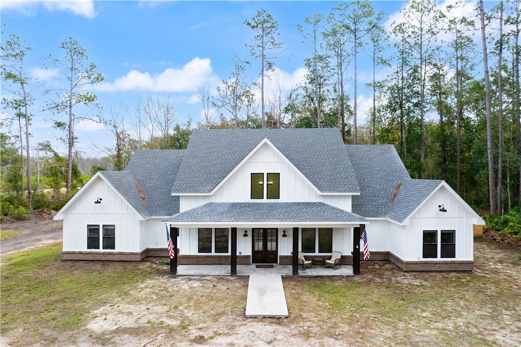 7079 Harrietts Bluff Road, Woodbine, GA 31569