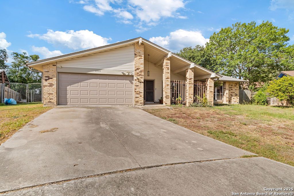 6303 Maricopa, San Antonio, TX 78239