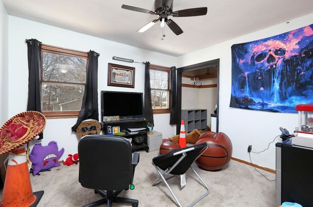 4125 75th Street, Urbandale, IA 50322