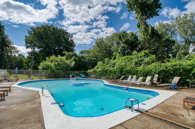 306 PRESQUE ISLE Boulevard 102, Millcreek, PA 16505