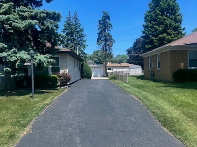8332 W Winona Street, Norridge, IL 60706