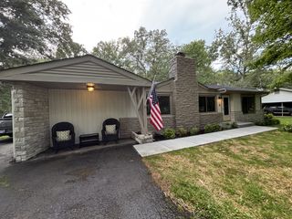 816 Westwood Dr, Tullahoma, TN 37388