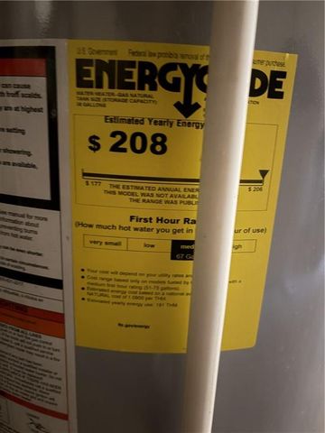 8605 Cambridge Avenue, Kansas City, MO 64138