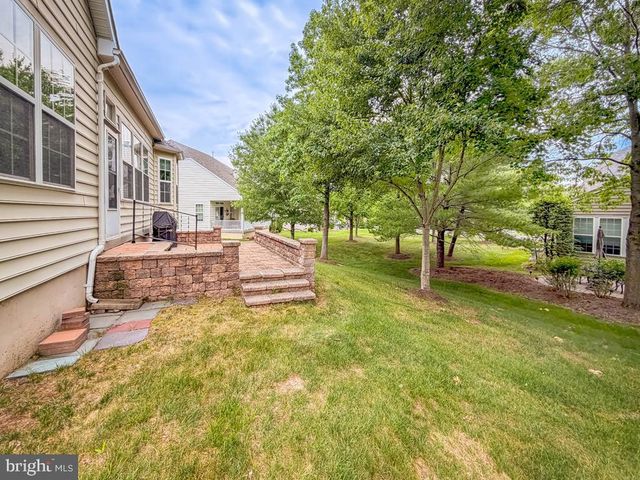 40 BETTS DR, Washington Crossing, PA 18977