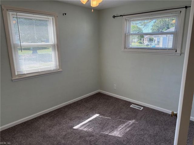 708 Endicotte RD, Portsmouth, VA 23702