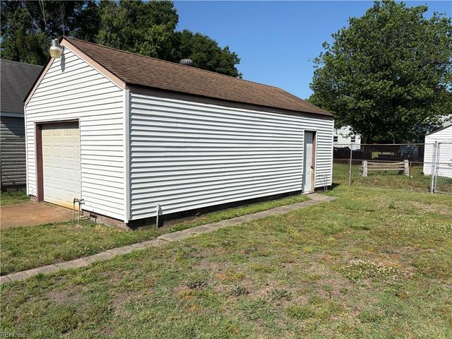 708 Endicotte RD, Portsmouth, VA 23702