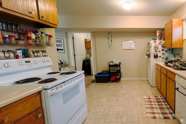 819 Thurston Street, Manhattan, KS 66502