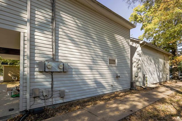 819 Thurston Street, Manhattan, KS 66502