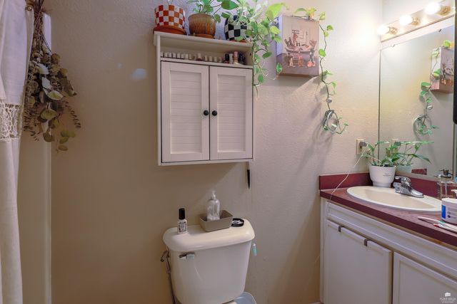 819 Thurston Street, Manhattan, KS 66502