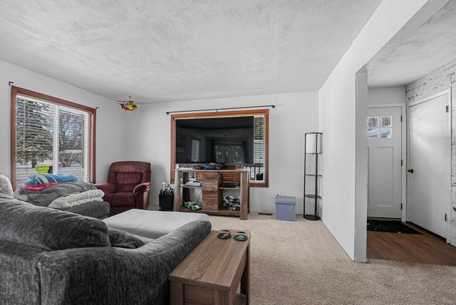 1386 Silverwood Drive, Traverse City, MI 49685