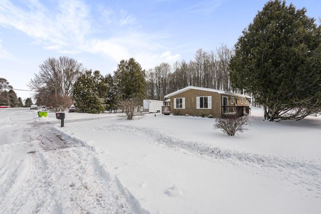 1386 Silverwood Drive, Traverse City, MI 49685