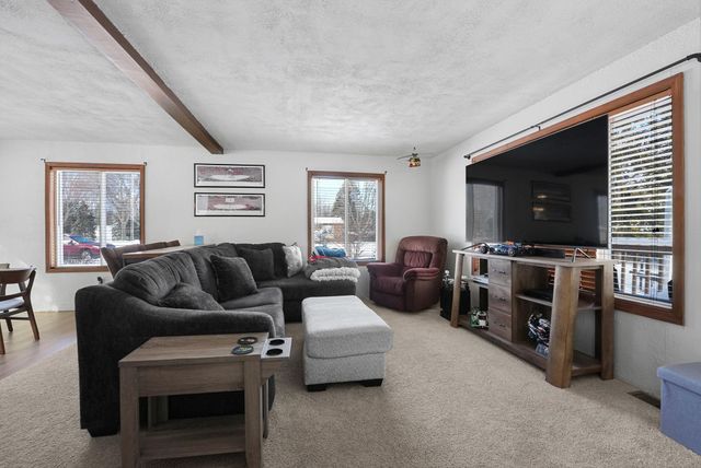 1386 Silverwood Drive, Traverse City, MI 49685